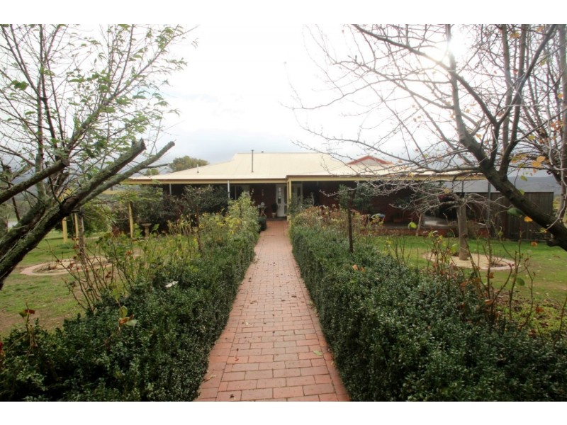 42 Walter’s Lane, Warrenmang VIC 3478