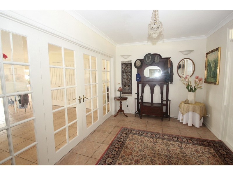 42 Walter’s Lane, Warrenmang VIC 3478