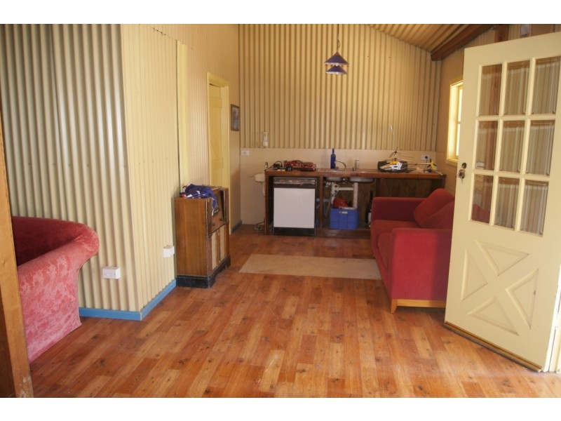 42 Walter’s Lane, Warrenmang VIC 3478