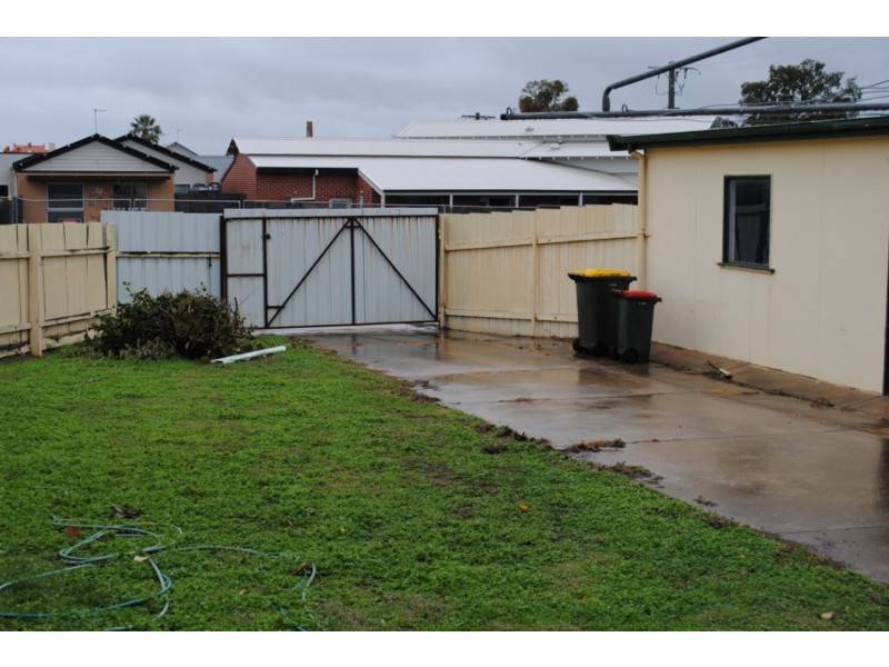 75 Inkerman Street, Maryborough VIC 3465
