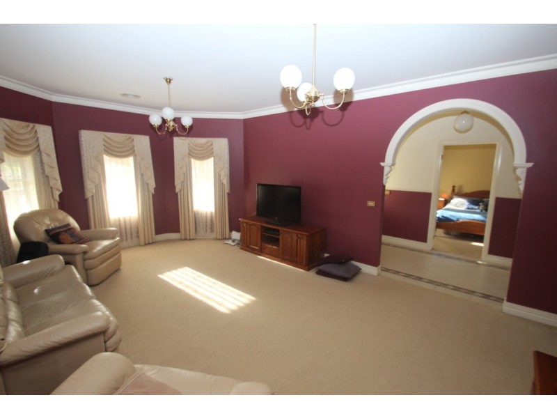 2 Hughes Street, Maryborough VIC 3465