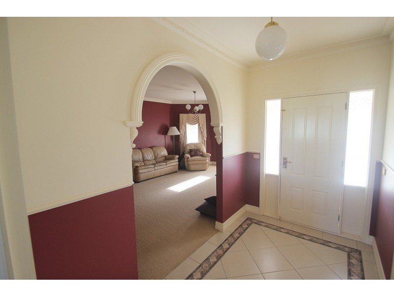 2 Hughes Street, Maryborough VIC 3465