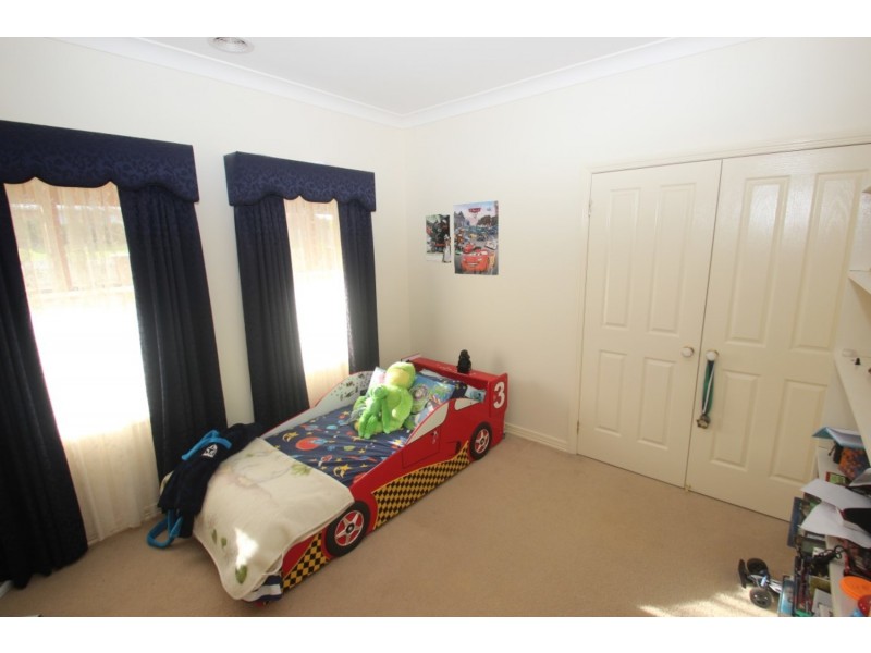 2 Hughes Street, Maryborough VIC 3465