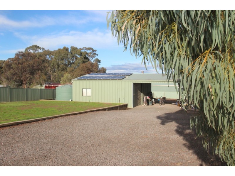 2 Hughes Street, Maryborough VIC 3465