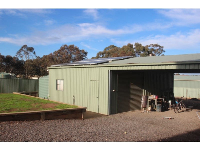 2 Hughes Street, Maryborough VIC 3465