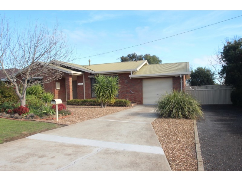 13 Bryant Street, Maryborough VIC 3465