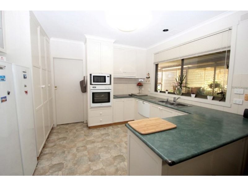 13 Bryant Street, Maryborough VIC 3465