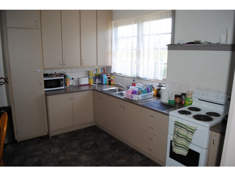 52 Kennedy Street, Maryborough VIC 3465