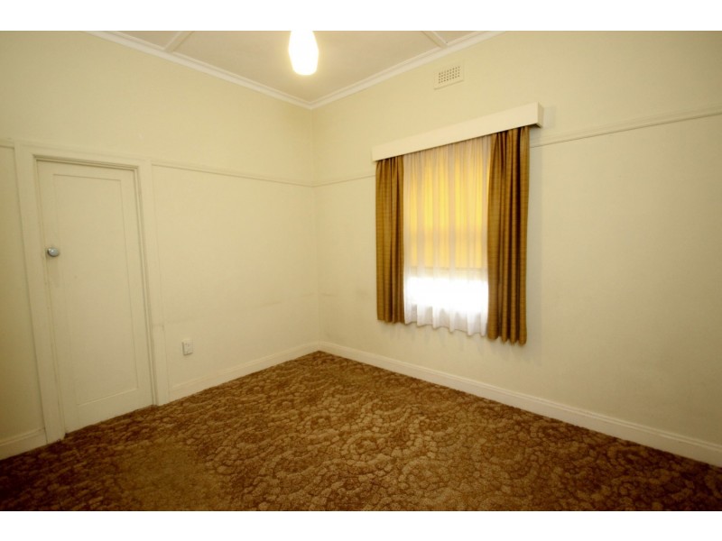 36 Majorca Road, Maryborough VIC 3465