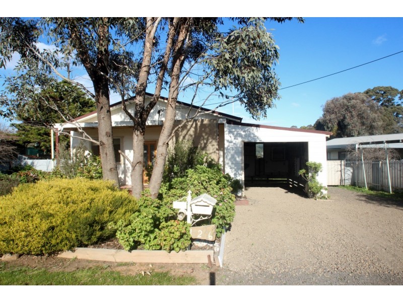 126 Railway Street, Maryborough VIC 3465