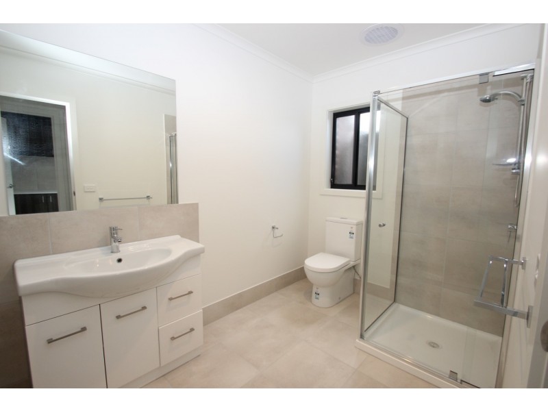 Unit 1/164 Gillies Street, Maryborough VIC 3465