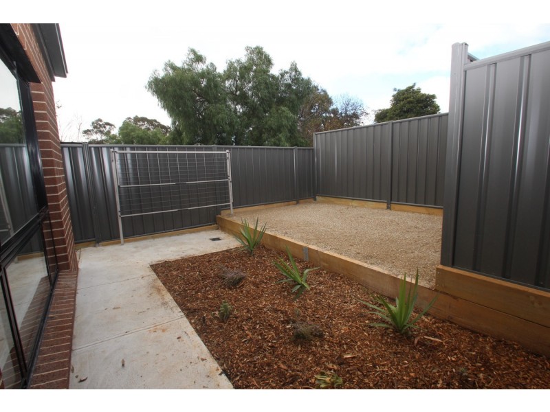 Unit 1/164 Gillies Street, Maryborough VIC 3465