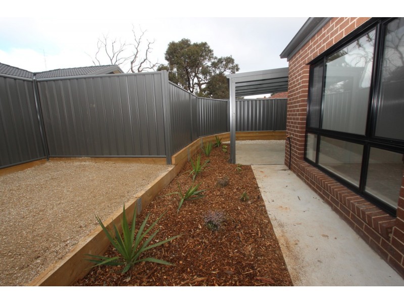 Unit 1/164 Gillies Street, Maryborough VIC 3465