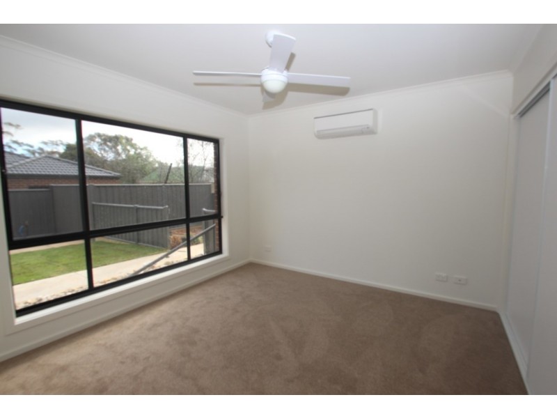Unit 2/164 Gillies Street, Maryborough VIC 3465