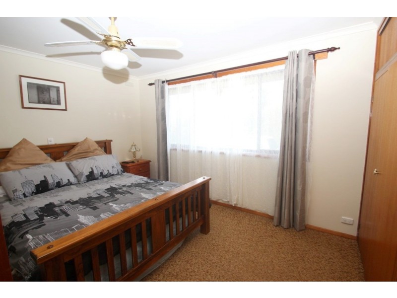 8 Henry Street, Maryborough VIC 3465