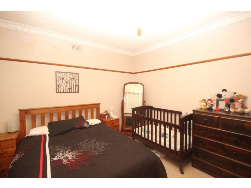 9 Pekin Road, Maryborough VIC 3465