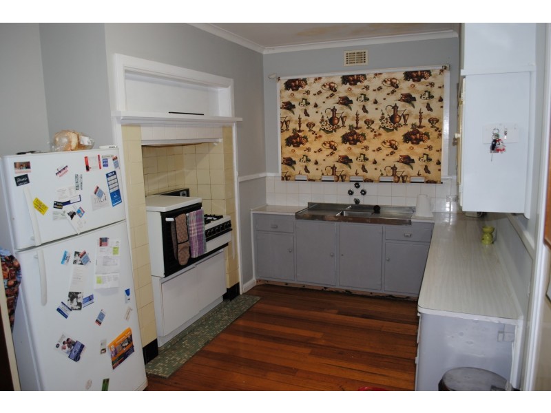 59 Park Rd, Maryborough VIC 3465