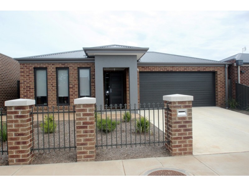 33 Wellington Street, Maryborough VIC 3465