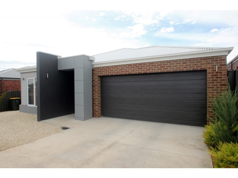 12 Palmerston Street, Maryborough VIC 3465