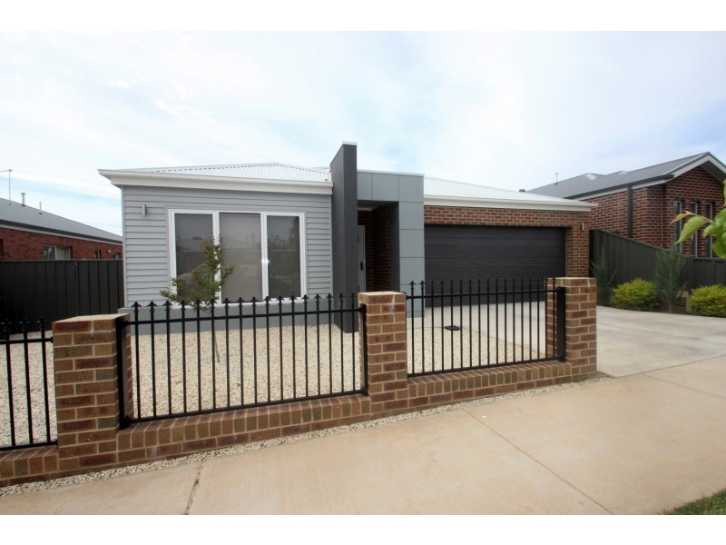 12 Palmerston Street, Maryborough VIC 3465