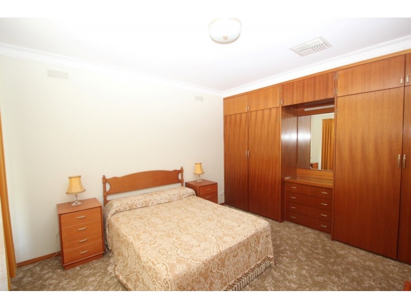 17  Barr Street, Maryborough VIC 3465