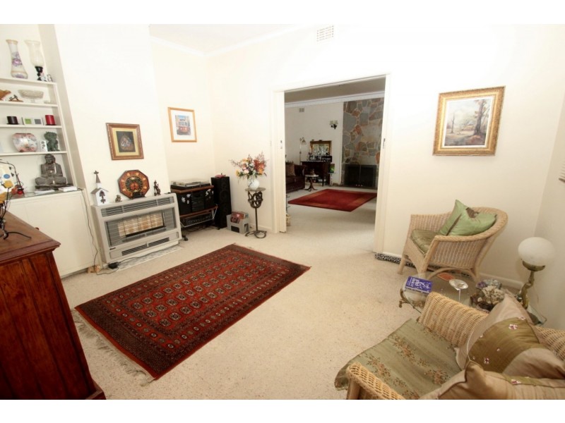 42 Barkly Street, Maryborough VIC 3465