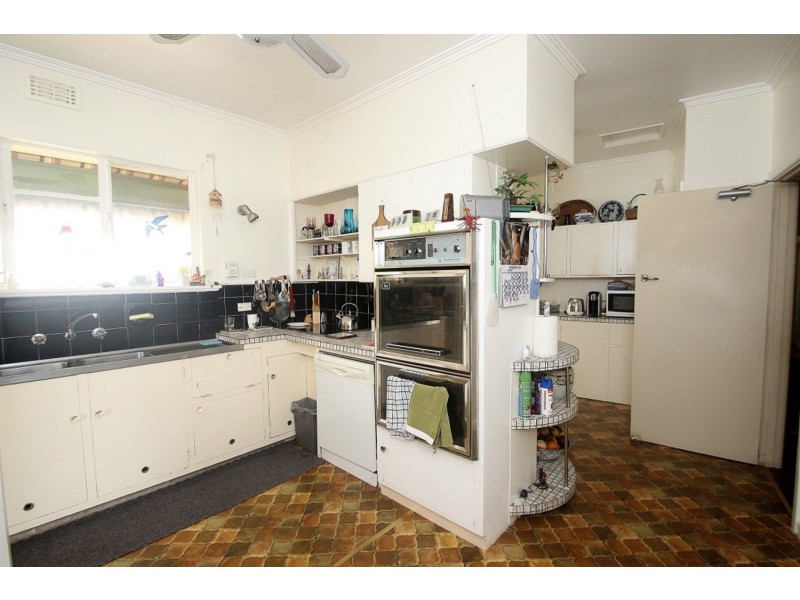 42 Barkly Street, Maryborough VIC 3465