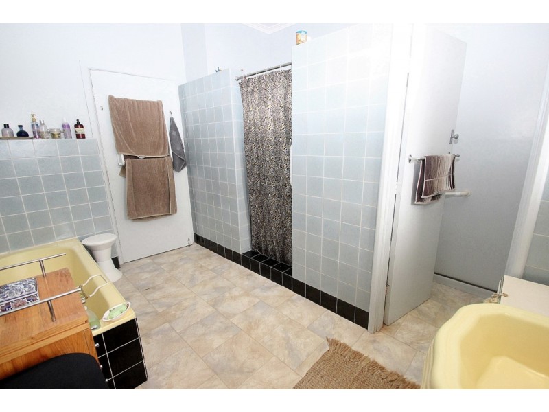 42 Barkly Street, Maryborough VIC 3465