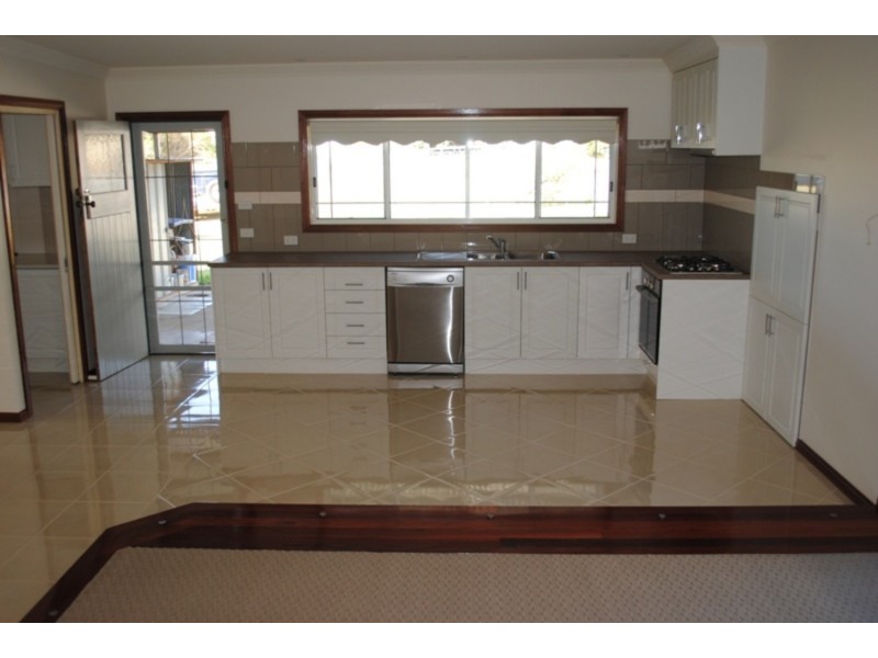 23 Higham Street, Maryborough VIC 3465