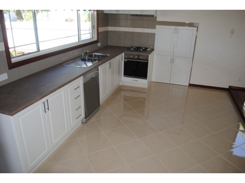 23 Higham Street, Maryborough VIC 3465