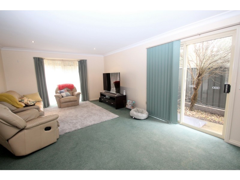 1/10 Virtue Street, Maryborough VIC 3465