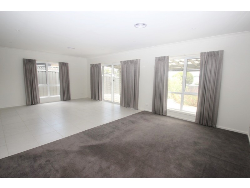 3 Flynn Court, Maryborough VIC 3465