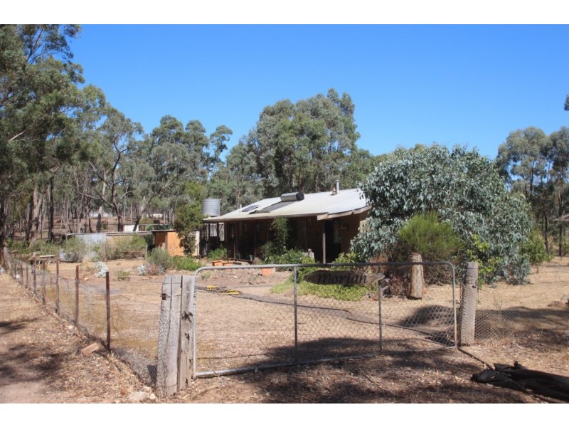 85 Svensons Road, Majorca VIC 3465