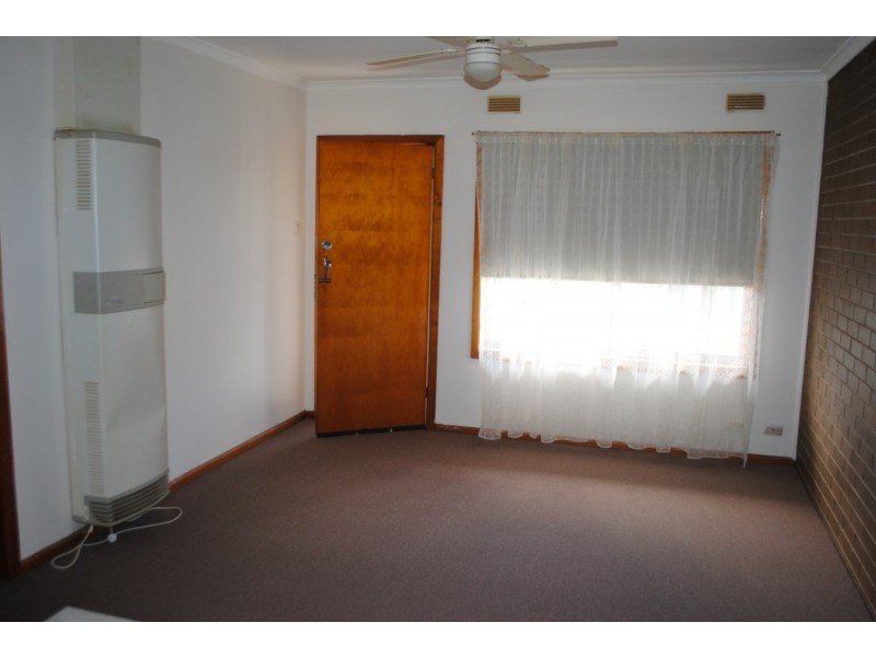 4/21 High Street, Maryborough VIC 3465