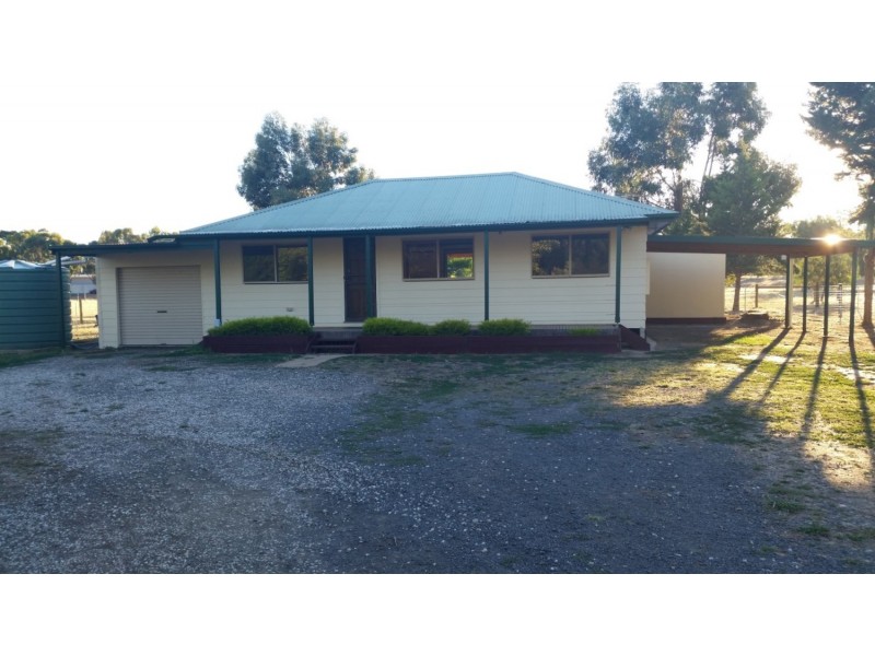 176 Dehnerts Road, Daisy Hill VIC 3465