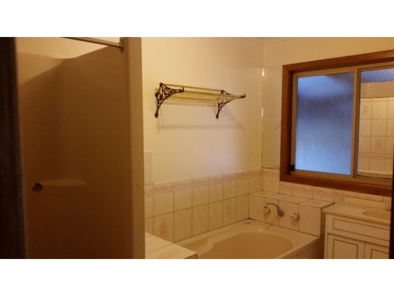 176 Dehnerts Road, Daisy Hill VIC 3465