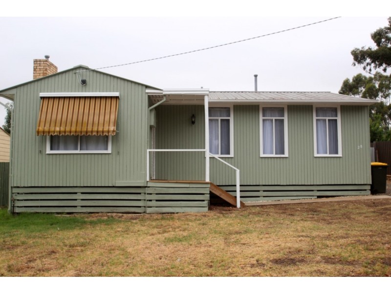 28 Primrose Street, Maryborough VIC 3465