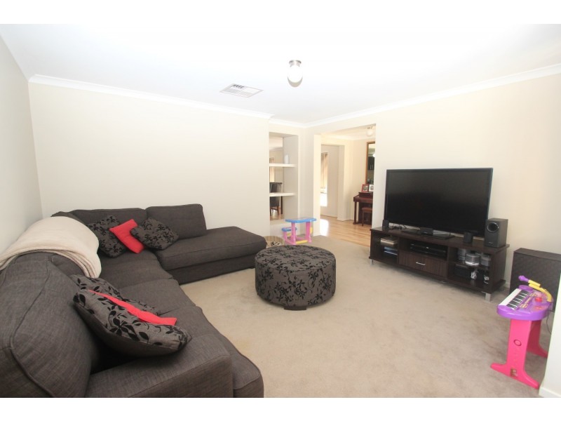 19 Whirrakee Drive, Maryborough VIC 3465