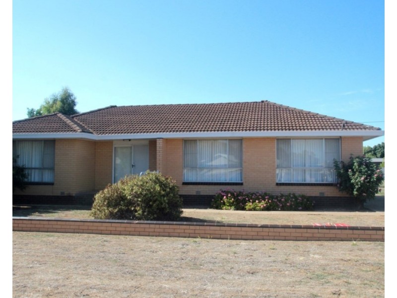 40 Powlett Street, Carisbrook VIC 3464