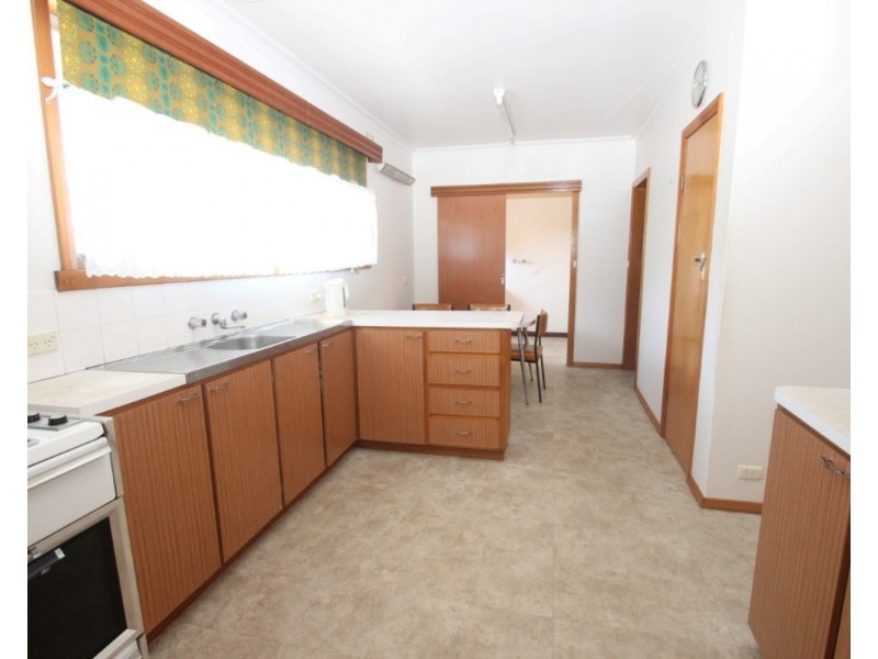 40 Powlett Street, Carisbrook VIC 3464