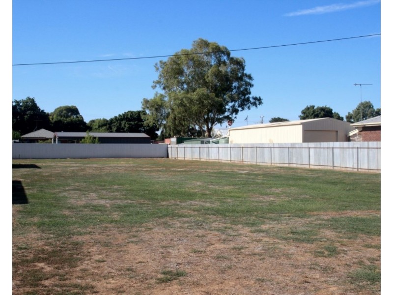 38 Powlett Street, Carisbrook VIC 3464