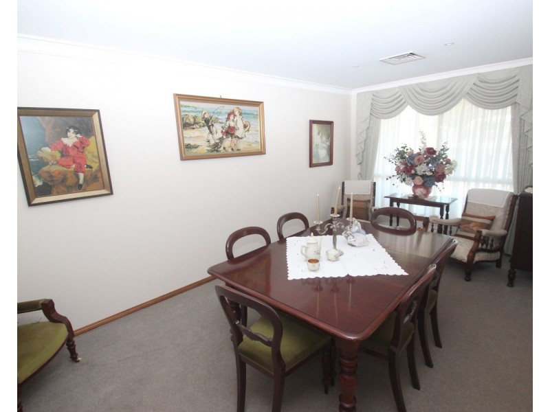 6 Collins Court, Maryborough VIC 3465