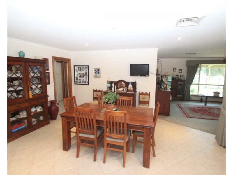 6 Collins Court, Maryborough VIC 3465