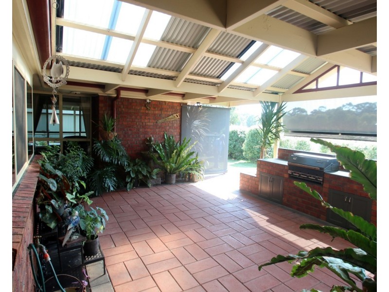 6 Collins Court, Maryborough VIC 3465