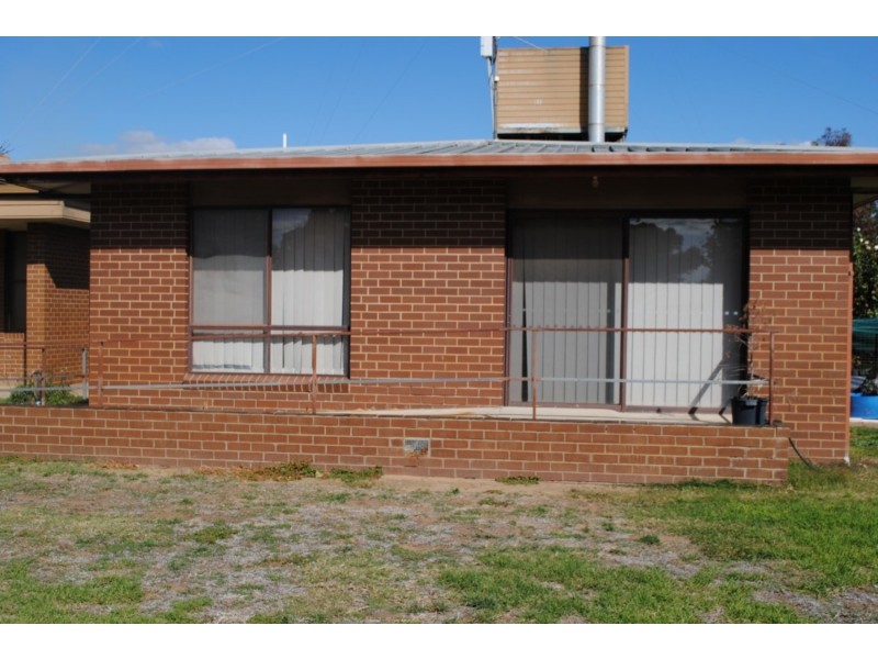 1/16 Templeton Street, Avoca VIC 3467