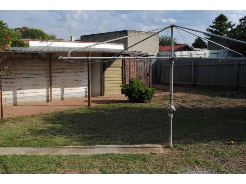 3 Barr Street, Maryborough VIC 3465