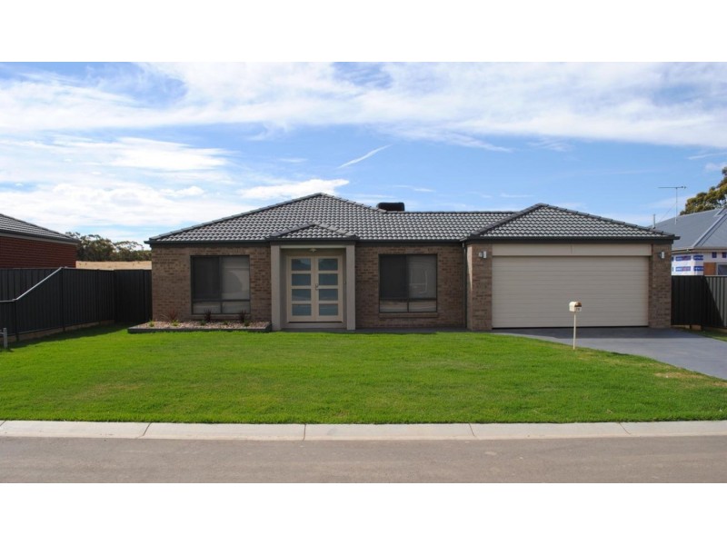 28 Hosken Street, Maryborough VIC 3465