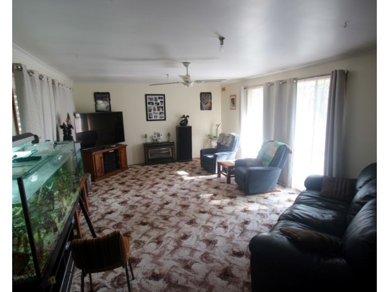 4165 Pyrenees Highway, Flagstaff VIC 3465