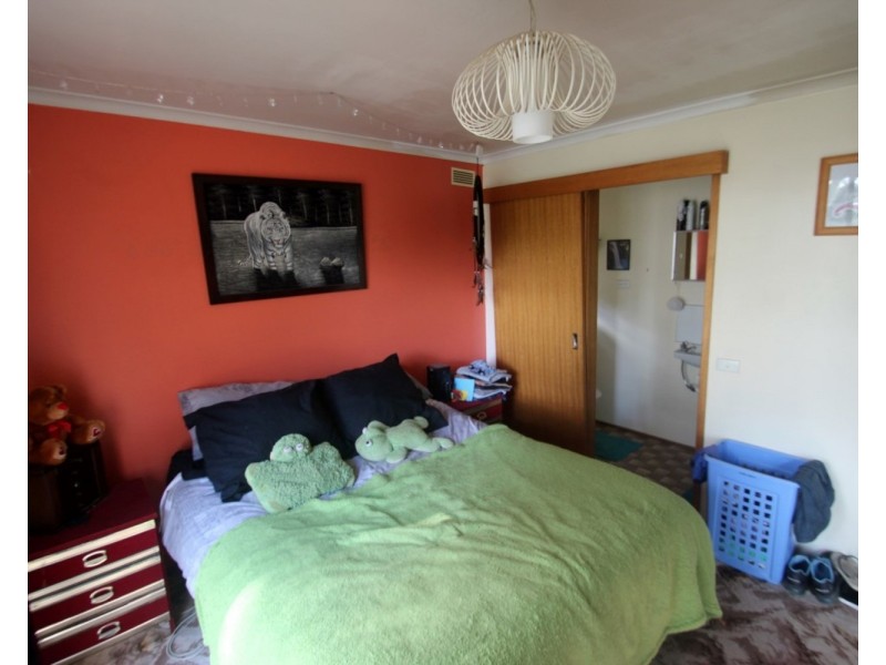 4165 Pyrenees Highway, Flagstaff VIC 3465