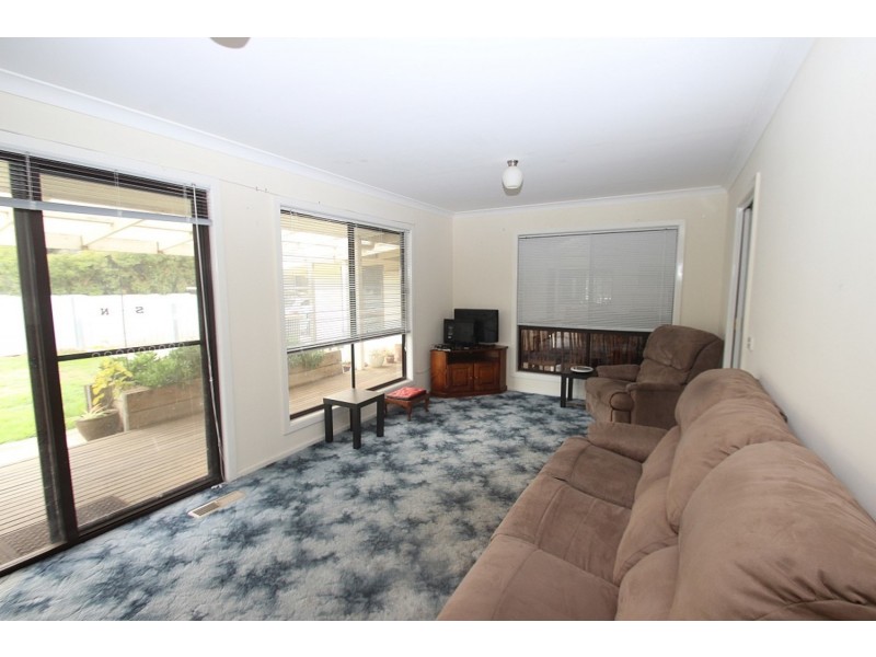 81 Simson Street, Carisbrook VIC 3464